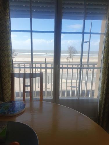 agreable appartement situe en front de mer in Saint-Vivien-de-Medoc agreable appartement situe en front de mer in Saint-Vivien-de-Medoc