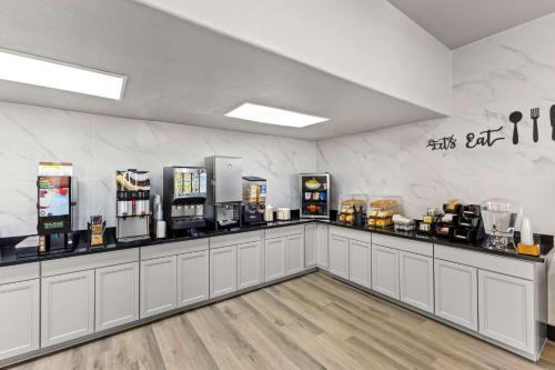 Mat och dryck, SureStay Hotel by Best Western Phoenix Airport in Phoenix (AZ) Mat och dryck, SureStay Hotel by Best Western Phoenix Airport in Phoenix (AZ)