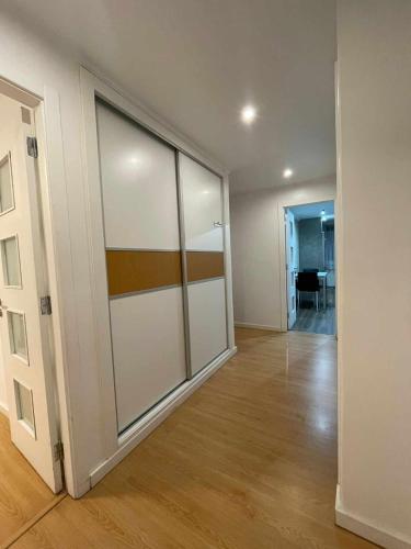 Grande apartamento a 14 km de Lisboa in ไซซัล Grande apartamento a 14 km de Lisboa in ไซซัล