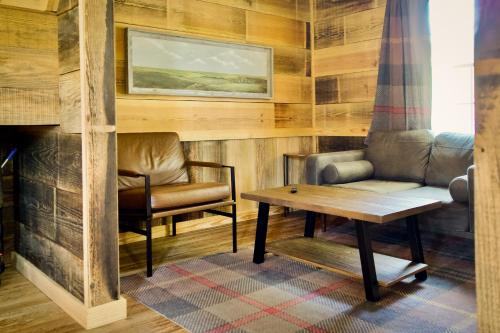 Outdoor Adventure Retreats - Wanee Lake Golf & RV in Ashburn Outdoor Adventure Retreats - Wanee Lake Golf & RV in Ashburn