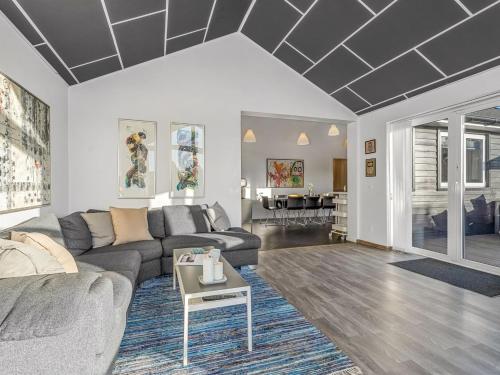 Holiday Home Danika - 1-5km from the sea by Interhome in Marielyst Holiday Home Danika - 1-5km from the sea by Interhome in Marielyst