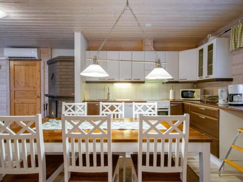 Holiday Home Villa hilja by Interhome in Kyostila Holiday Home Villa hilja by Interhome in Kyostila