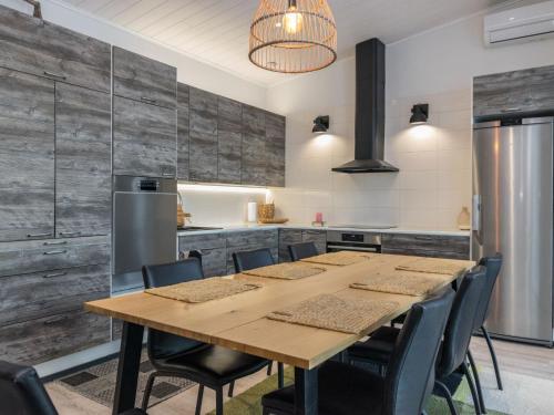Holiday Home Villa karhentimantti by Interhome in Kyostila Holiday Home Villa karhentimantti by Interhome in Kyostila