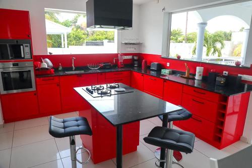 кухня, Villa spacieuse avec piscine à Sainte-Anne (Villa spacieuse avec piscine a Sainte-Anne) in Berard кухня, Villa spacieuse avec piscine à Sainte-Anne (Villa spacieuse avec piscine a Sainte-Anne) in Berard