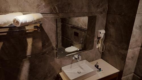 Hotel M2M Murthal road in Sonipat Hotel M2M Murthal road in Sonipat