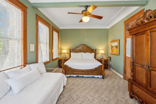 The Austin Room in Істленд (Техас) The Austin Room in Істленд (Техас)