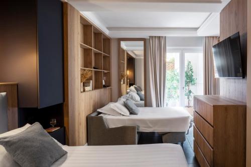 Patrizia Romana Palace in Rome West Patrizia Romana Palace in Rome West