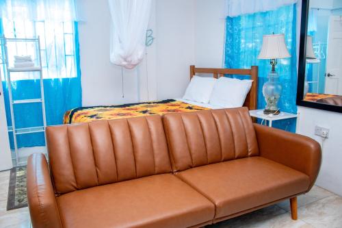 PRI Studio Apartment in Arnos Vale PRI Studio Apartment in Arnos Vale