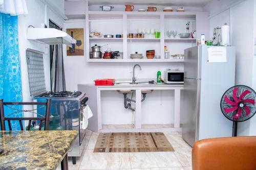 PRI Studio Apartment in Arnos Vale PRI Studio Apartment in Arnos Vale