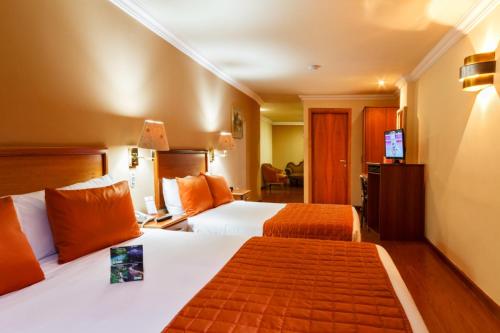 Ванна кімната, Hotel El Conquistador in Куенка Ванна кімната, Hotel El Conquistador in Куенка