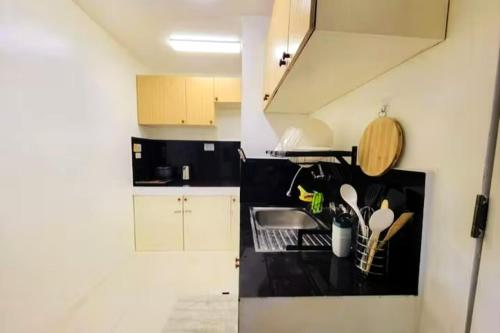 Kitchen, Treasure Link Cooperative Society DECA CLARK Transient House Angeles City in Clark Freeport Zone Kitchen, Treasure Link Cooperative Society DECA CLARK Transient House Angeles City in Clark Freeport Zone