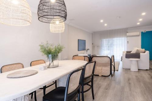 Comfortable Urban Living Close to Sydney City Center in Alexandria Comfortable Urban Living Close to Sydney City Center in Alexandria
