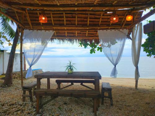 Beach House at Carolina del Mar in Samboan Beach House at Carolina del Mar in Samboan
