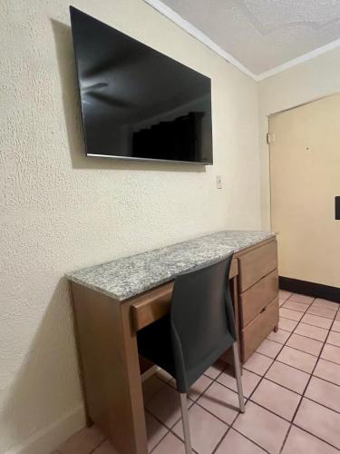 Facilities, Hotel Leon in Tijuana Facilities, Hotel Leon in Tijuana
