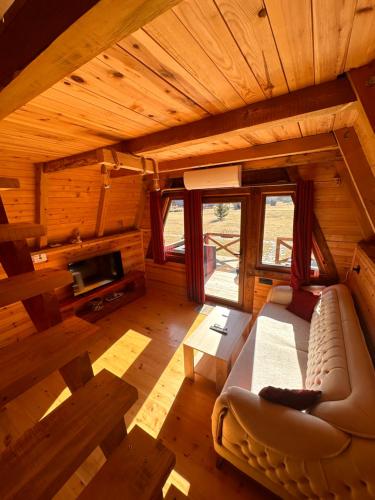 Etno apartmani Komarnica in Pošćenski Kraj Etno apartmani Komarnica in Pošćenski Kraj