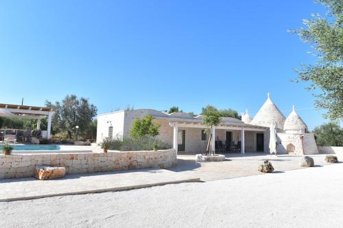 สวน, Holiday home with pool Trulli dell"amore, Ostuni in ฟูมาโรลา สวน, Holiday home with pool Trulli dell"amore, Ostuni in ฟูมาโรลา