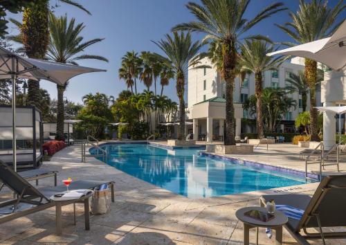 Swimming pool, InterContinental at Doral Miami By IHG in Doral Swimming pool, InterContinental at Doral Miami By IHG in Doral