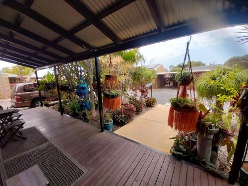 Carnarvon Central Apartments in Carnarvon Carnarvon Central Apartments in Carnarvon