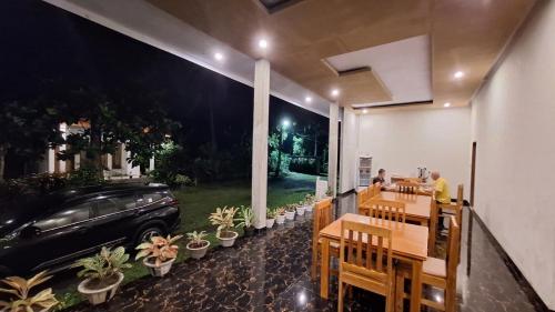 Tangkoko Hideaway Cottage in Rinondoran Tangkoko Hideaway Cottage in Rinondoran