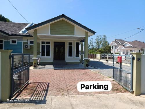 Sofiyyah Homestay in Pengkalan Kubor Sofiyyah Homestay in Pengkalan Kubor