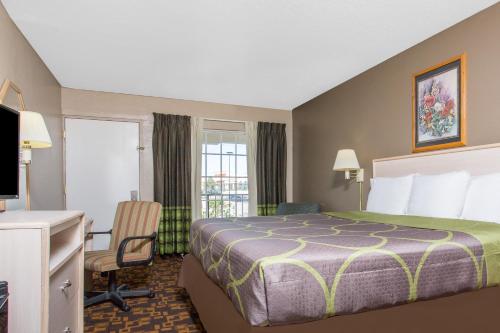 Super 8 By Wyndham Antioch/Nashville South East in Anticoch (TN) Super 8 By Wyndham Antioch/Nashville South East in Anticoch (TN)
