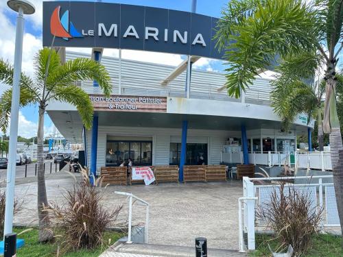 Goldy House, logement vue mer , jacuzzi 10min port et aéroport (Goldy House, logement vue mer , jacuzzi 10min port et aeroport) in Baimbridge Goldy House, logement vue mer , jacuzzi 10min port et aéroport (Goldy House, logement vue mer , jacuzzi 10min port et aeroport) in Baimbridge