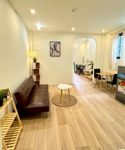 อพาร์ตเมนต์ 1 ห้องนอน 1 ห้องน้ำส่วนตัว ขนาด 30 ตร.ม. – ดองดา (Shii’s Apartment) in ฮานอย อพาร์ตเมนต์ 1 ห้องนอน 1 ห้องน้ำส่วนตัว ขนาด 30 ตร.ม. – ดองดา (Shii’s Apartment) in ฮานอย