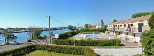 Les terrasses de la piscine in Agde Les terrasses de la piscine in Agde