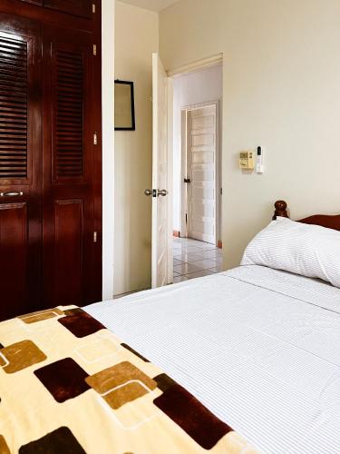 Capital Escape - Charming bungalow with WiFi & AC in Belmopan Capital Escape - Charming bungalow with WiFi & AC in Belmopan