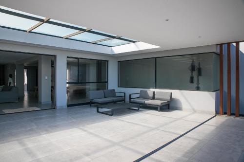 Beach Front House - Back Up Power & Water in לה-מרסי Beach Front House - Back Up Power & Water in לה-מרסי