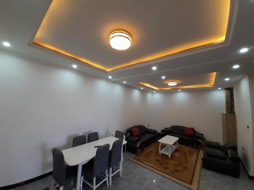 5 bedrooms Fully Furnished House in Debre Zeit 5 bedrooms Fully Furnished House in Debre Zeit