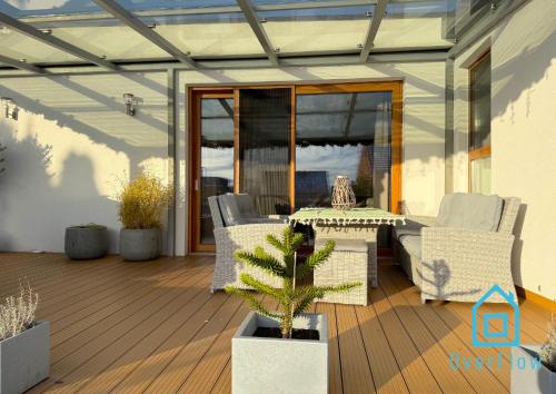 City Break- Spacious Apartment with Jacuzzi- Tranquil Escape 15 Minutes to the Sea and City Center in Borkowo Lostowickie City Break- Spacious Apartment with Jacuzzi- Tranquil Escape 15 Minutes to the Sea and City Center in Borkowo Lostowickie