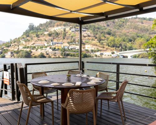 ห้องอาหาร, Douro Hotel Porto Antigo in ซินฟาเอส ห้องอาหาร, Douro Hotel Porto Antigo in ซินฟาเอส