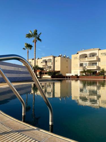 Úszómedence, STAY Meadow Vista Apartment in Mandriá Úszómedence, STAY Meadow Vista Apartment in Mandriá