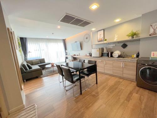 Slive Hotel in Surin Slive Hotel in Surin