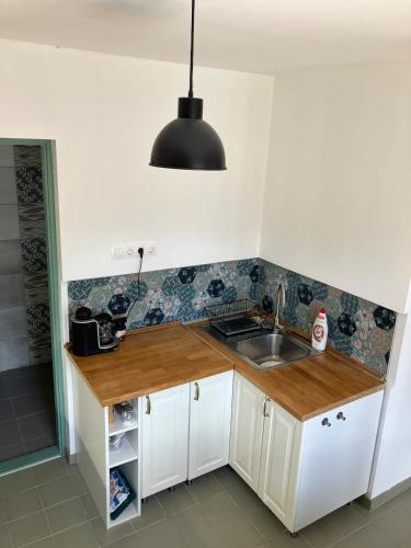 Julesence apartman Lesencetomaj in เลเซนเชโตไม Julesence apartman Lesencetomaj in เลเซนเชโตไม