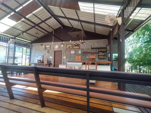 Restaurante, KeereeBanchorn FARMstay in Bahía de Salak Phet Restaurante, KeereeBanchorn FARMstay in Bahía de Salak Phet