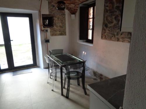 Antico Glicine in Ispra Antico Glicine in Ispra