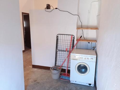 La Canova de Pinadella in Sant Joan Les Fonts La Canova de Pinadella in Sant Joan Les Fonts