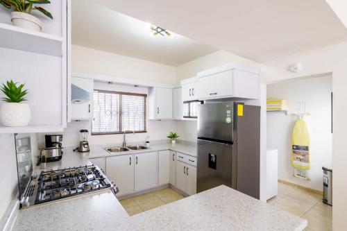 廚房, Conquistador Elegant House QuInta Emilia 3 BR in 金塔艾米利亞 廚房, Conquistador Elegant House QuInta Emilia 3 BR in 金塔艾米利亞