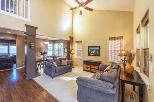 West Sail 30 Day Minimum in هود ريفر West Sail 30 Day Minimum in هود ريفر