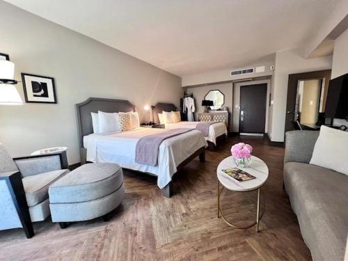 Hollywood Hotel in Hollywood Hollywood Hotel in Hollywood