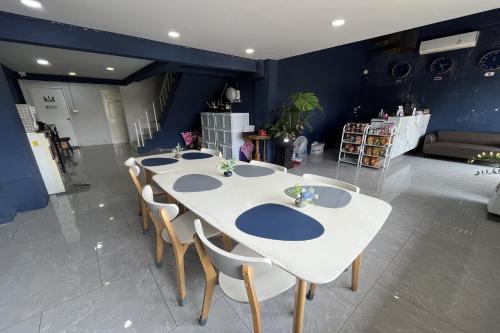 Lobby, BLUE26 in Sam Phran Lobby, BLUE26 in Sam Phran