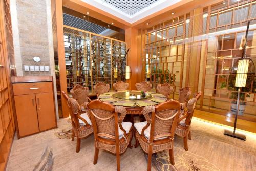 Restaurant, Hotel Pullman Zhangjiajie in Zhangjiajie Restaurant, Hotel Pullman Zhangjiajie in Zhangjiajie