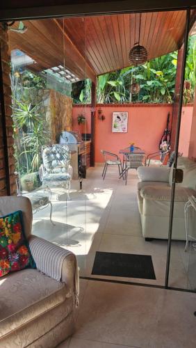 Casa com piscina zona sul Rio perto Estacao Corcovado in Cosme Velho Casa com piscina zona sul Rio perto Estacao Corcovado in Cosme Velho