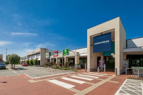 A7 - Escape the city - studio with FREE parking in Joondalup A7 - Escape the city - studio with FREE parking in Joondalup