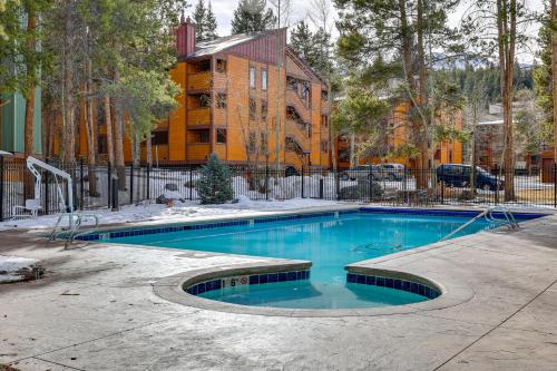 Breckenridge Condo with Spa Access Walk to Ski Lift in Warrior's Mark Breckenridge Condo with Spa Access Walk to Ski Lift in Warrior's Mark