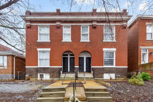 4106 Cozy Shaw Sanctuary near Missouri Botanikus Kert 4106 Cozy Shaw Sanctuary near Missouri Botanikus Kert