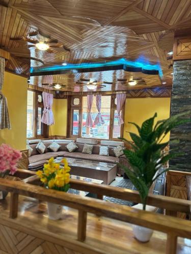Riverstone Homestay- Manali in Larankelo Riverstone Homestay- Manali in Larankelo