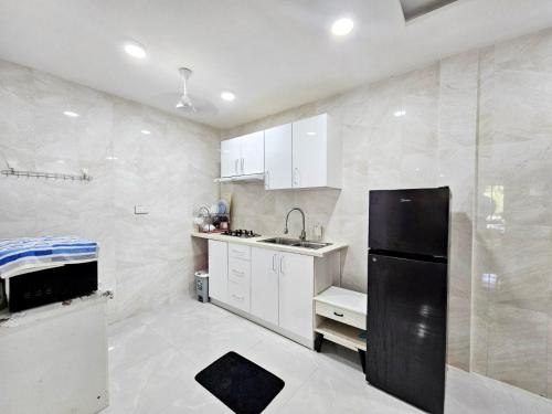 Kitchen, Amethyst Hoandedhdhoo in Gaafu Dhaalu Atoll Kitchen, Amethyst Hoandedhdhoo in Gaafu Dhaalu Atoll